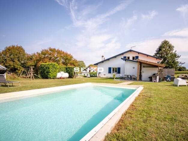 Maison à vendre 450 000 € 6 pièces 4 chambres 153 m² 4 000 m² de terrain Saubrigues 40230