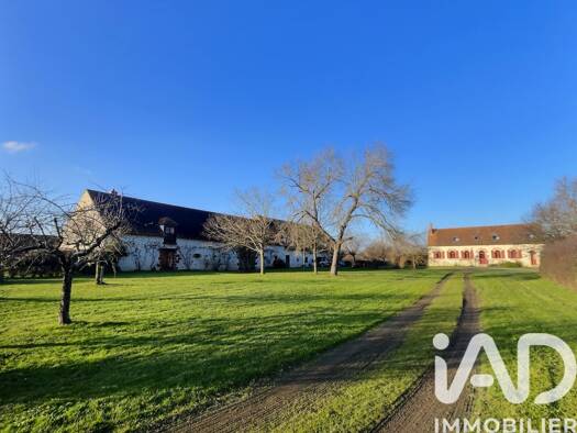 Maison à vendre 690 000 € 26 pièces 25 chambres 754 m² 100 000 m² de terrain Audes 03190