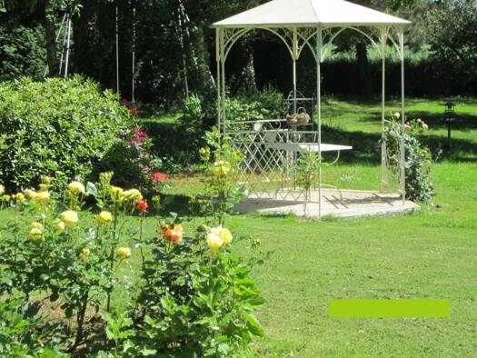 Maison en viager occupé Bouquet 100 000 € 7 pièces 6 chambres 160 m² 7 410 m² de terrain Triguères 45220