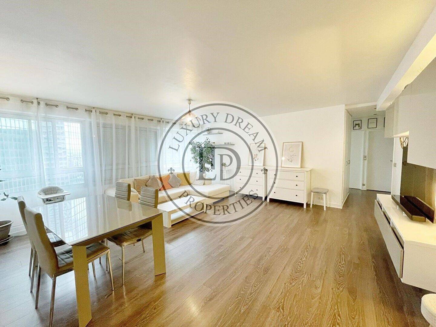 Maison à louer, 81m², COURBEVOIE