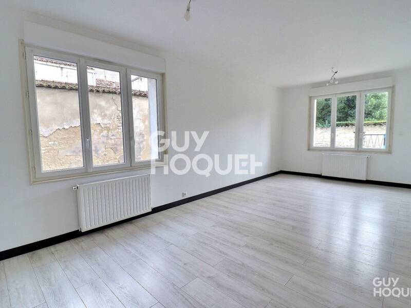 Maison à vendre, 102m², SURGERES