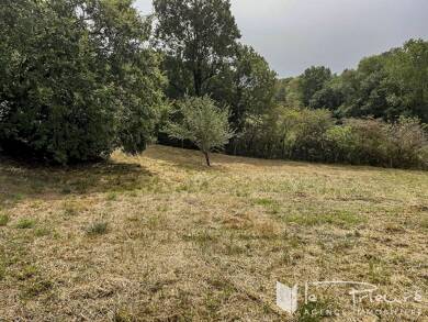 Terrain à vendre 64 200 € 1 396 m² de terrain Réalmont 81120