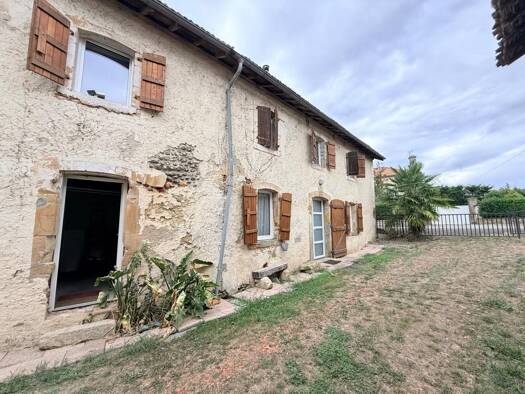 Immeuble à vendre 187 000 € 191 m² Saint-Germé 32400