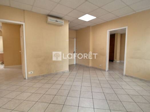 Espace bureau à vendre 399 000 € 125 m² de bureaux Mederic La Garenne Colombes 92250