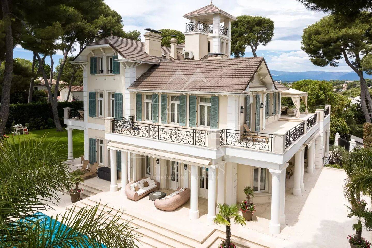 Maison à vendre, 631m², ANTIBES
