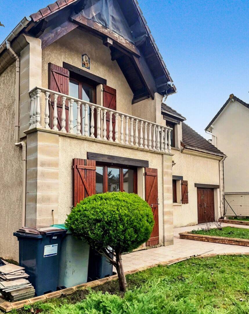 Maison à vendre, 141m², COMBS LA VILLE