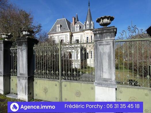 Château à vendre 590 000 € 13 pièces 8 chambres 481,4 m² 8 418 m² de terrain Marignac 31440