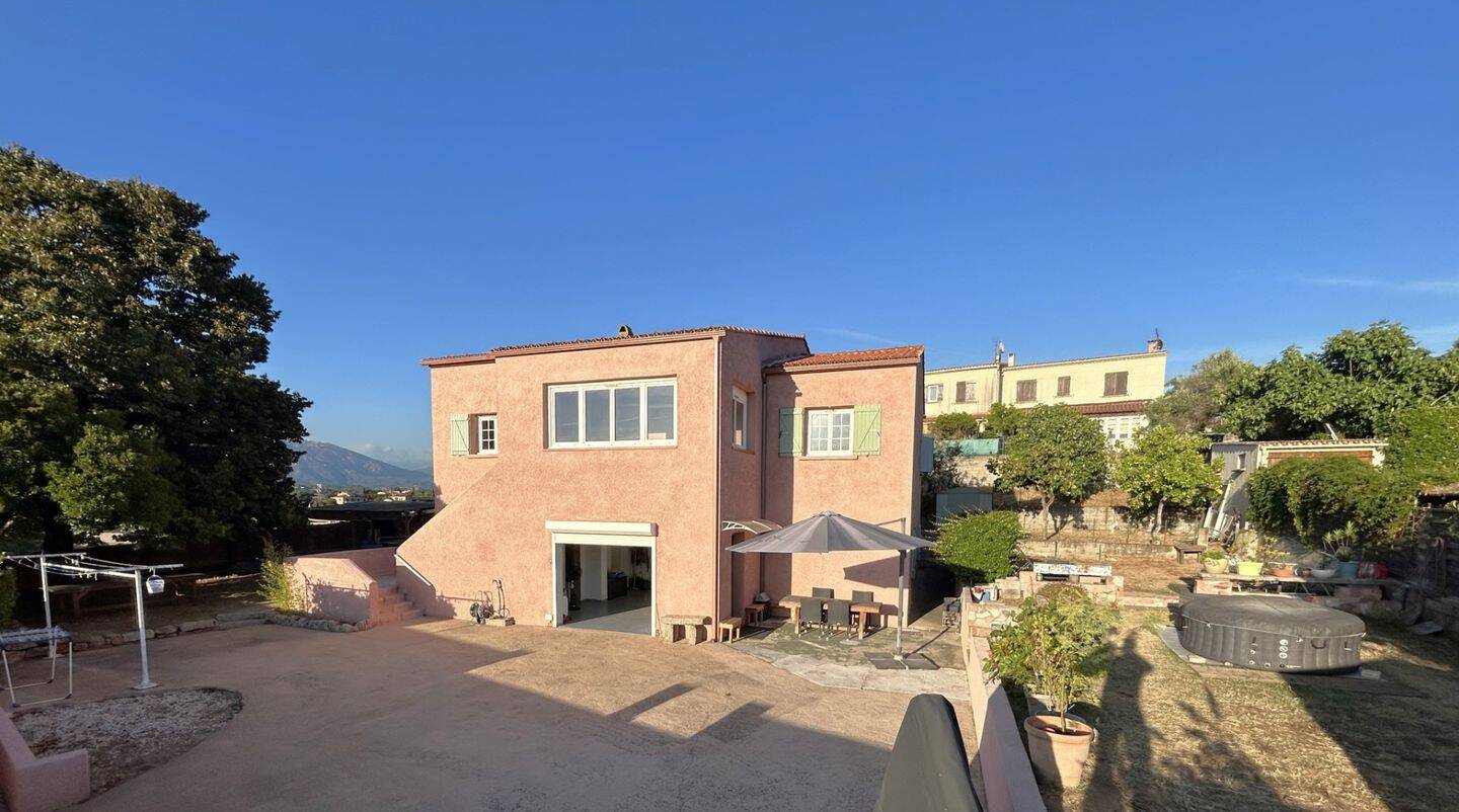Maison à vendre, 188m², AJACCIO