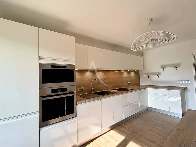 Maison à louer, 124m², NIMES