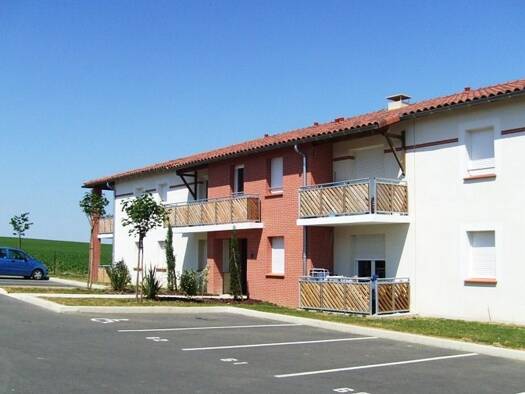 Appartement à vendre 99 000 € 4 pièces 3 chambres 72 m² RDC/1 Mauvezin 32120