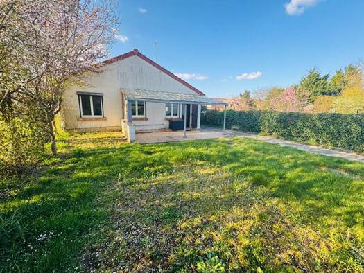 Maison de plain-pied à vendre 119 000 € 4 pièces 3 chambres 92 m² 1 720 m² de terrain Saint-Éloi 58000