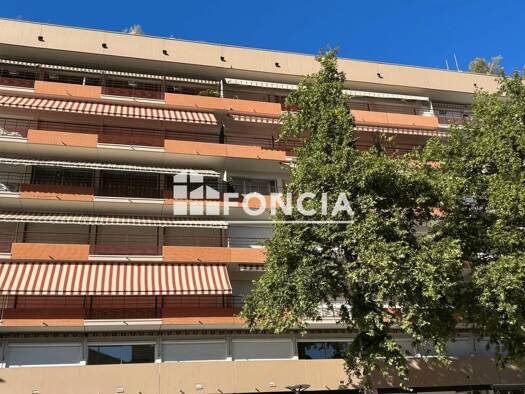 Appartement à vendre 99 000 € 2 pièces 1 chambre 37,8 m² Étage 2/6 Centre Ville Montauban 82000