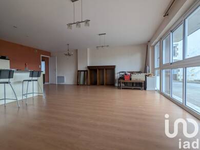 Immeuble à vendre 249 000 € 178 m² Brech 56400