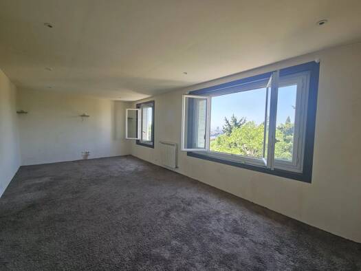 Appartement à vendre 179 000 € 3 pièces 2 chambres 71,74 m² Étage 3/4 Montolivet Marseille 12ème arrondissement 13012