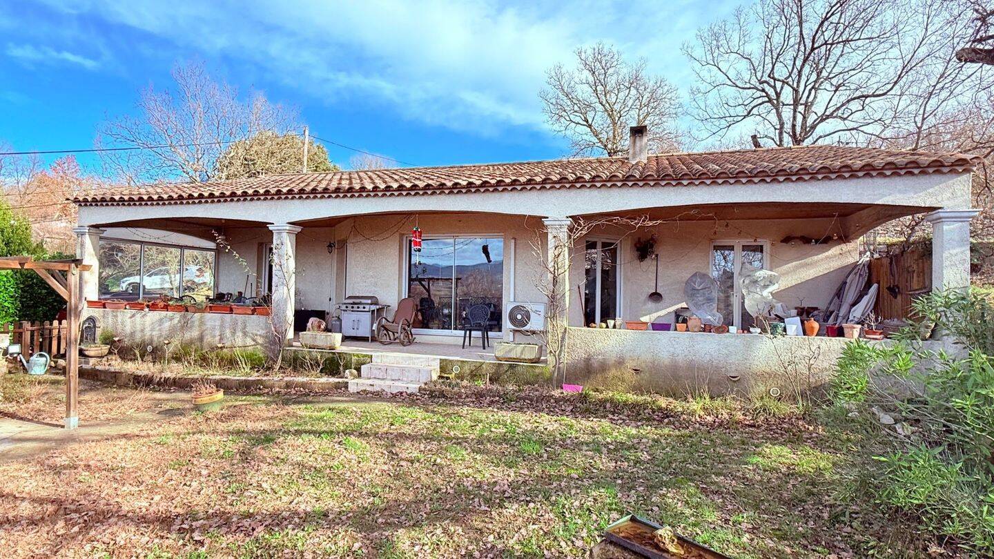 Maison à vendre, 101m², SAINT JEAN DE MARUEJOLS ET AVEJAN