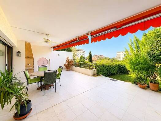 Appartement à vendre 1 050 000 € 4 pièces 3 chambres 112,14 m² 1er étage Wilson / Sables Antibes 06600