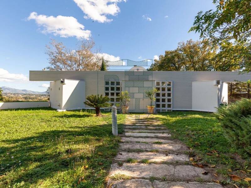 Maison à vendre, 279m², MARSEILLE 11E