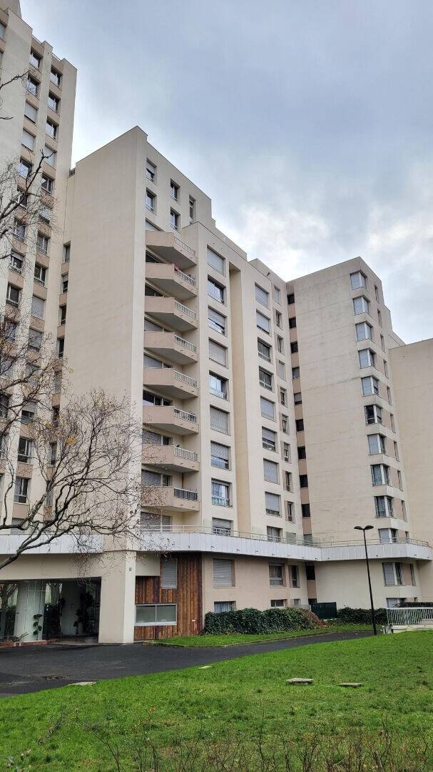 Maison à louer, 40m², COURBEVOIE