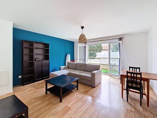 Appartement à louer - Première occupation 1 750 € 3 pièces 2 chambres 73,1 m² Étage 1/5 Cité Pierre et Marie Curie Ivry-sur-Seine 94200