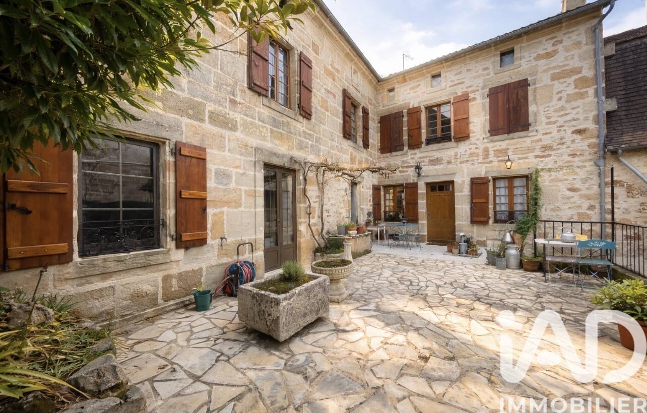Maison à vendre, 200m², LACAPELLE MARIVAL