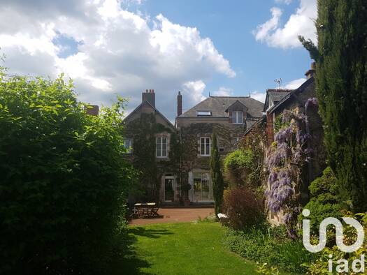 Maison à vendre 485 000 € 13 pièces 7 chambres 216 m² 2 961 m² de terrain Plessé 44630