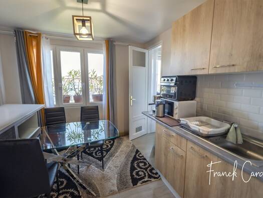 Appartement à vendre 145 000 € 3 pièces 1 chambre 56,1 m² Étage 2/2 Ferme des Hospices-Les Bruyères Dieppe 76200