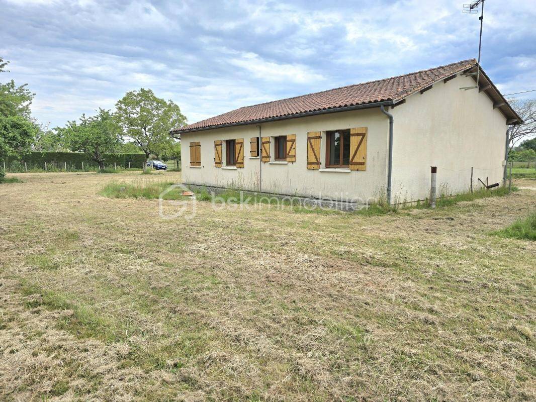 Maison à vendre, 73m², SAINT MEDARD DE GUIZIERES