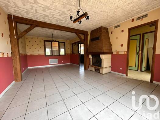 Maison de plain-pied à vendre 149 000 € 5 pièces 3 chambres 102 m² 1 486 m² de terrain Bergères-Lès-Vertus 51130