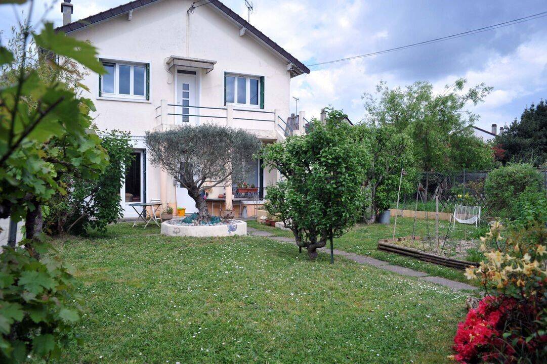 Maison à louer, 45m², VILLEMOMBLE