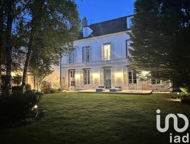 Maison à vendre 995 000 € 12 pièces 7 chambres 440 m² 905 m² de terrain Briand Leclerc Sens 89100