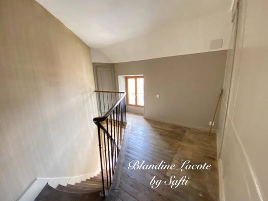 Maison à vendre 39 000 € 4 pièces 3 chambres 95 m² 91 m² de terrain Bénévent-l'Abbaye 23210