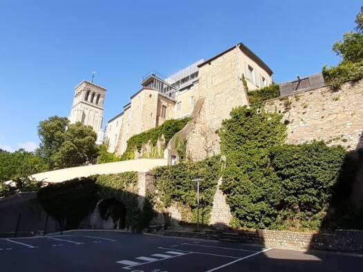 Appartement à louer 464 € 1 pièce 26 m² RDC/5 Centre Ville Valence 26000