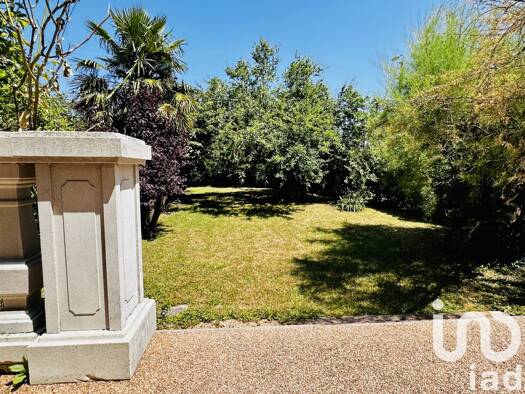 Maison à vendre 309 900 € 9 pièces 7 chambres 170 m² 746 m² de terrain Sud Ouest Saran 45770