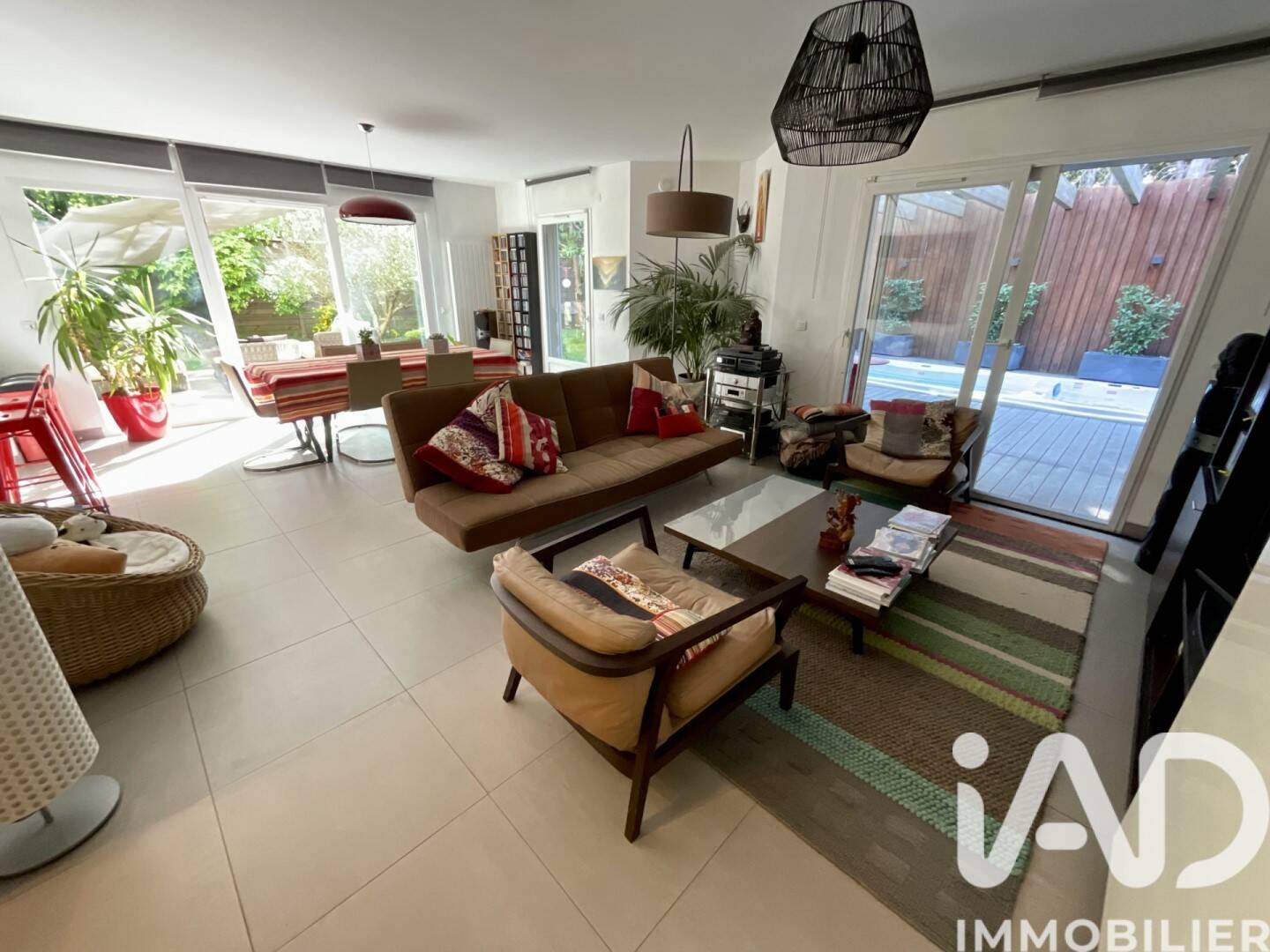 Maison à vendre, 173m², TOUSSUS LE NOBLE