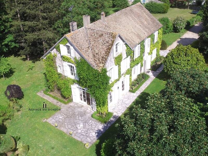 Maison à vendre, 300m², HOUDAN