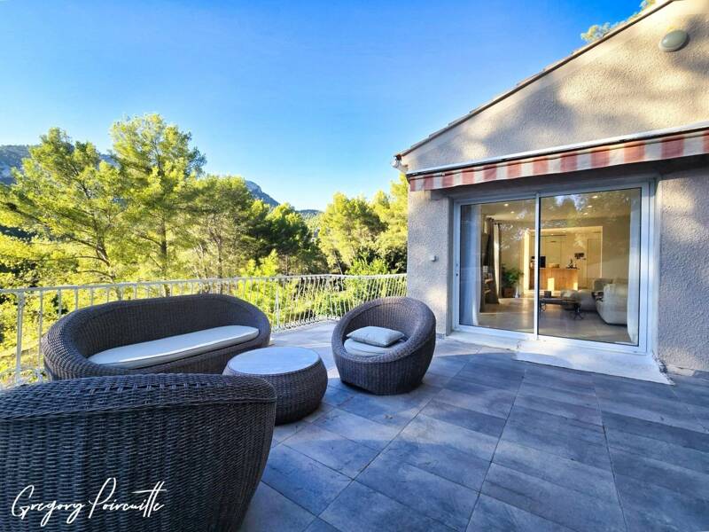 Maison à vendre, 128m², LE REVEST LES EAUX