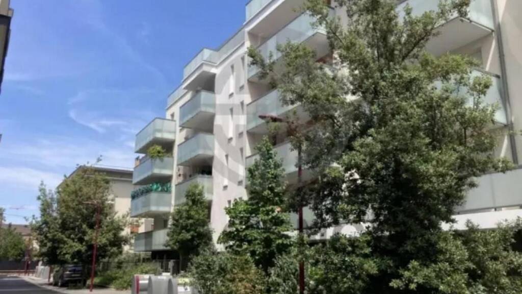 Appartement à louer 2 450 € 5 pièces 4 chambres 97 m² 5ème étage Colombier Bezons 95870