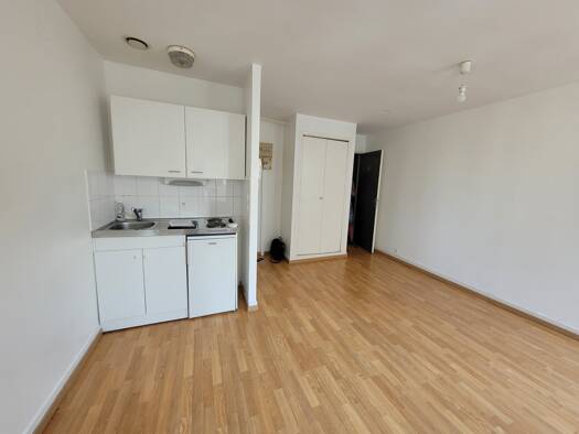 Appartement à louer 447 € 1 pièce 23 m² 2ème étage disponible dès maintenant Amiens 80000