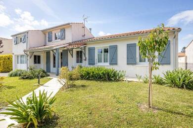 Maison à vendre 430 500 € 6 pièces 4 chambres 124 m² 648 m² de terrain Aigrefeuille d Aunis 17290
