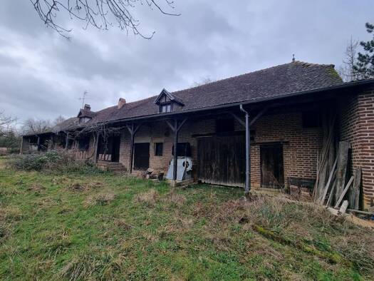 Maison à vendre 140 000 € 6 pièces 3 chambres 167 m² Le Fay 71580