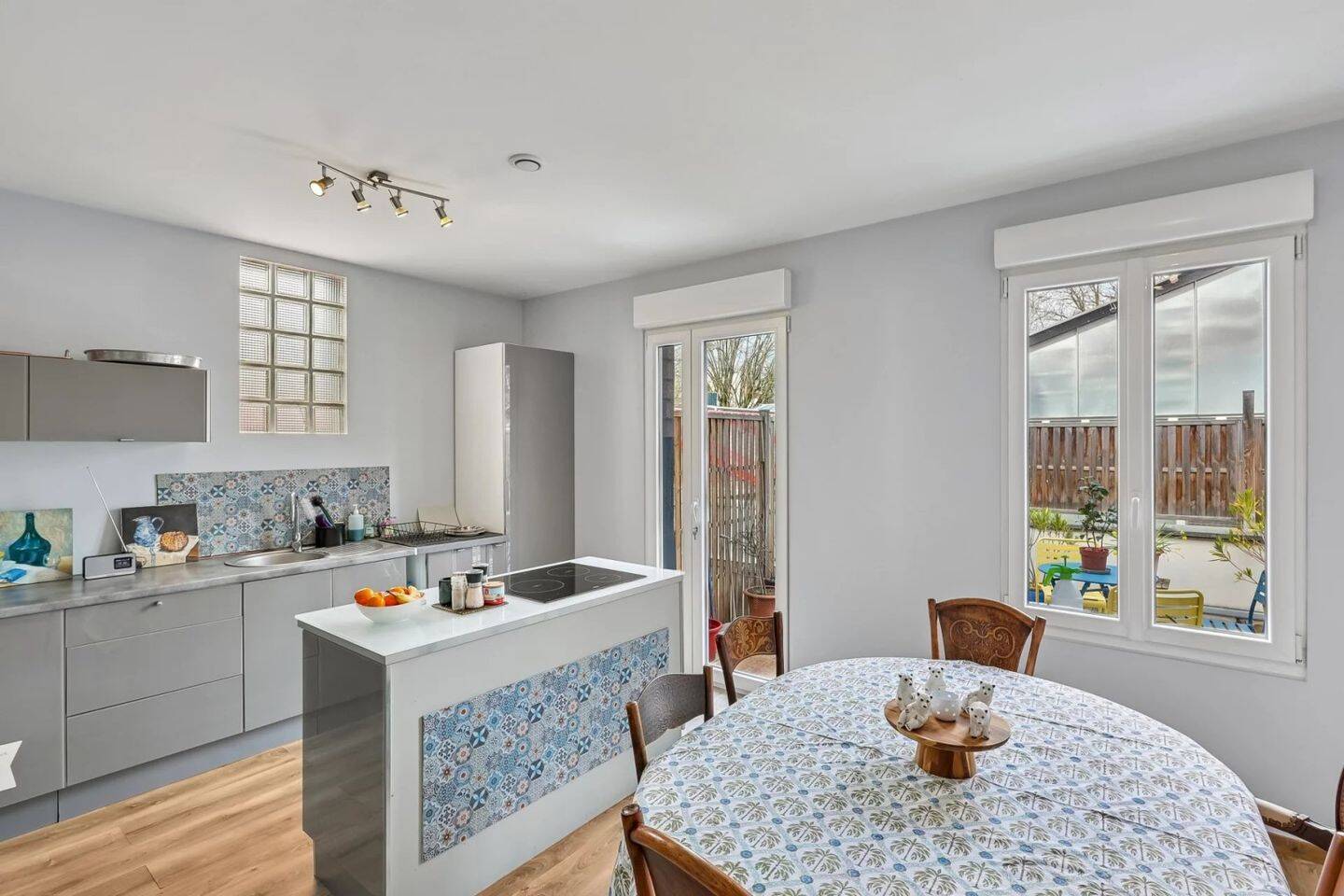 Maison à vendre, 196m², SAINT MAUR DES FOSSES