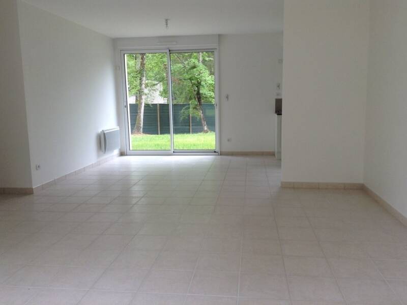 Maison à louer, 81m², CELLETTES