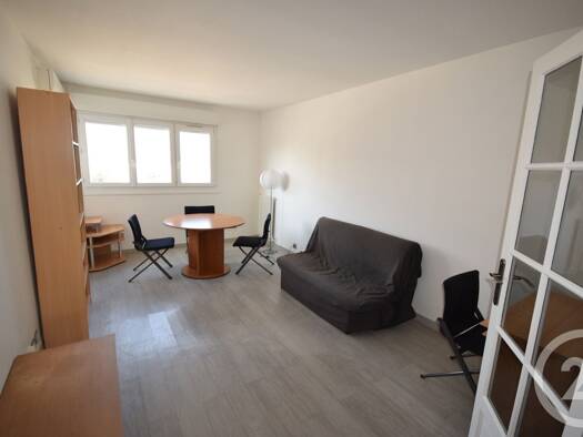 Appartement à vendre 140 000 € 2 pièces 1 chambre 47,4 m² Étage 8/8 Garges-lès-Gonesse 95140