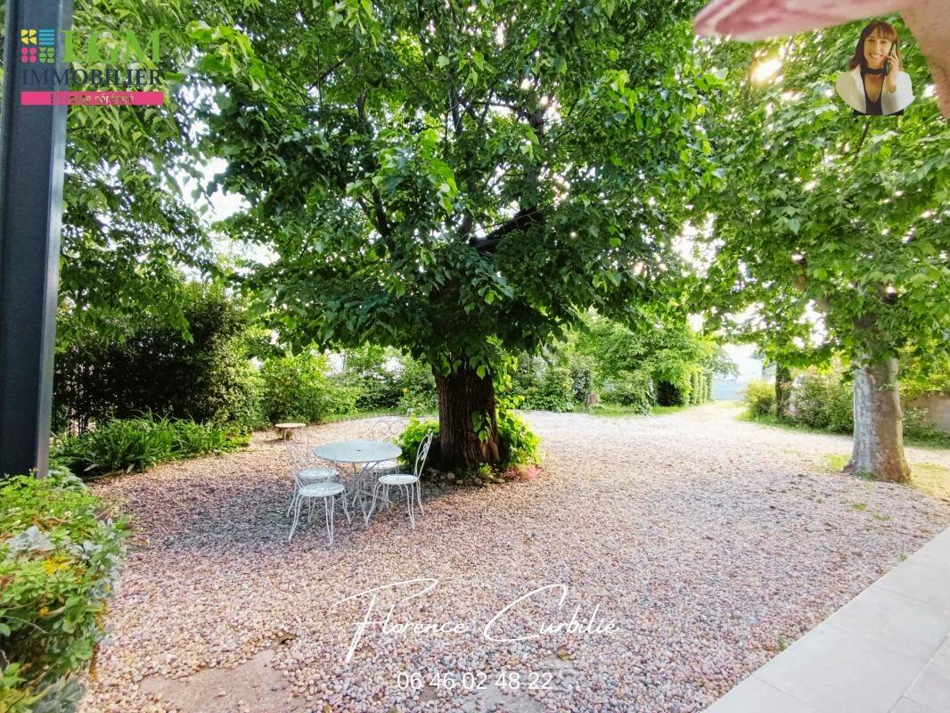 Maison à vendre, 186m², SAINT HILAIRE DE BRETHMAS