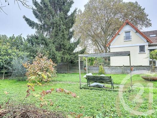 Maison à vendre 384 000 € 6 pièces 3 chambres 82,3 m² 300 m² de terrain Ivry sur Seine 94200