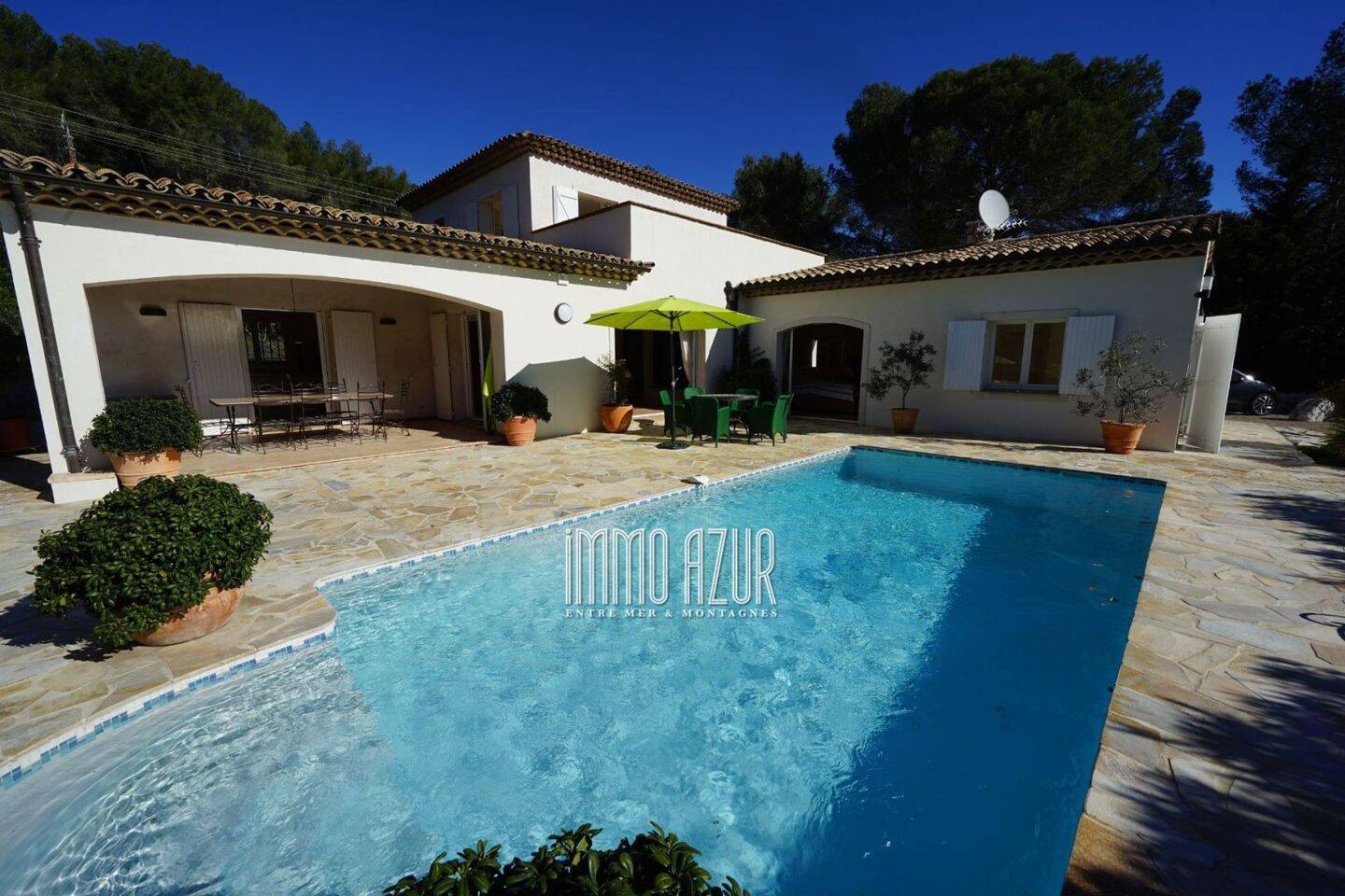Maison à vendre, 200m², TOURRETTES SUR LOUP