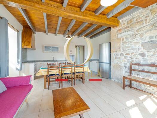 Appartement à louer 1 000 € 3 pièces 2 chambres 76 m² RDC Sare 64310