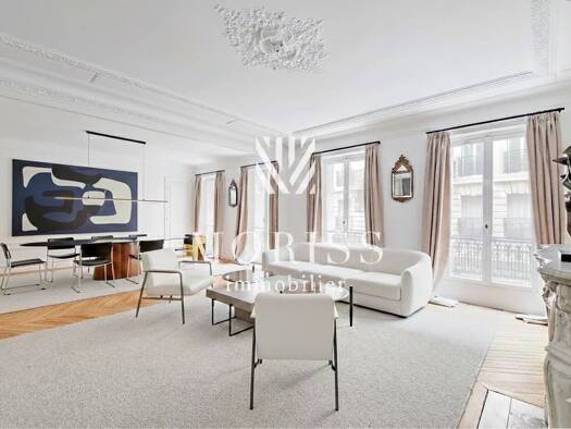 Appartement à vendre 2 070 000 € 5 pièces 3 chambres 145 m² Étage 1/5 Saint Philippe du Roule Paris 8ème arrondissement 75008