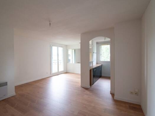 Appartement à vendre 145 000 € 3 pièces 2 chambres 54 m² Étage 1/1 Les Violettes Aucamville 31140