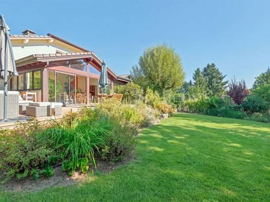 Maison à vendre 1 495 000 € 8 pièces 5 chambres 317,46 m² 1 845 m² de terrain Centre Divonne-les-Bains 01220